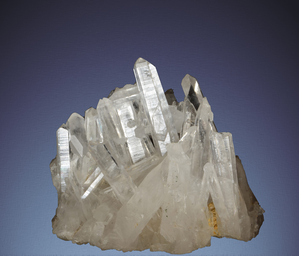 natural-quartz-crystal-(1)